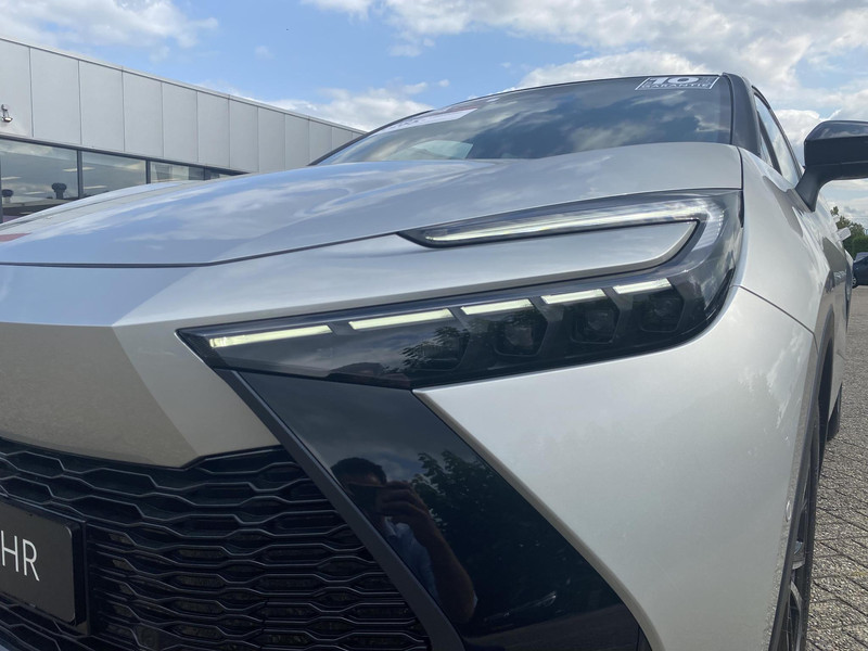 Foto van Toyota C-HR