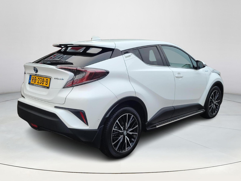 Foto van Toyota C-HR