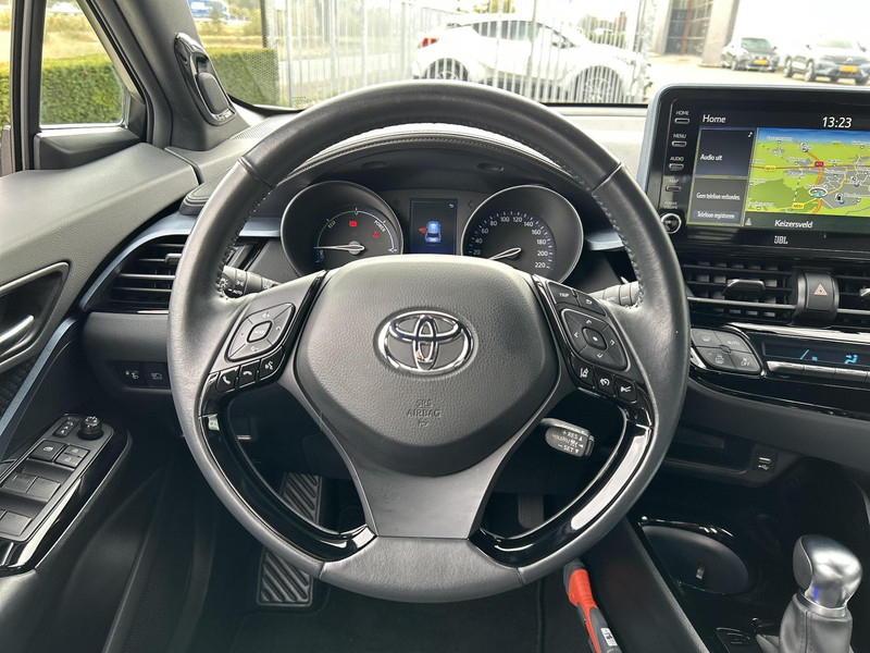 Foto van Toyota C-HR