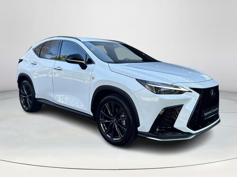 Foto van Lexus NX