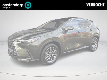 Foto van Lexus NX