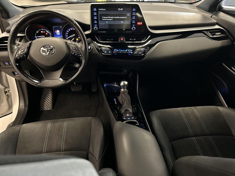 Foto van Toyota C-HR