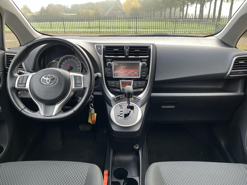 Foto van Toyota Verso-S