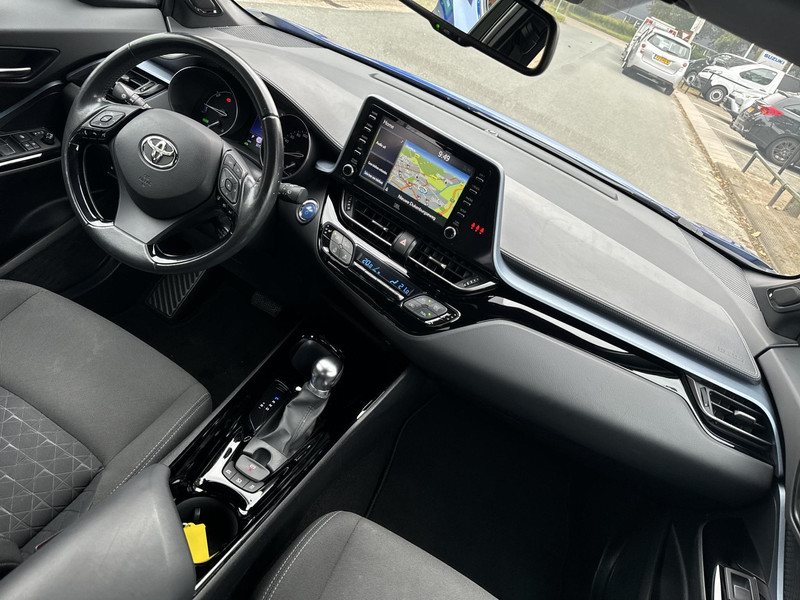 Foto van Toyota C-HR