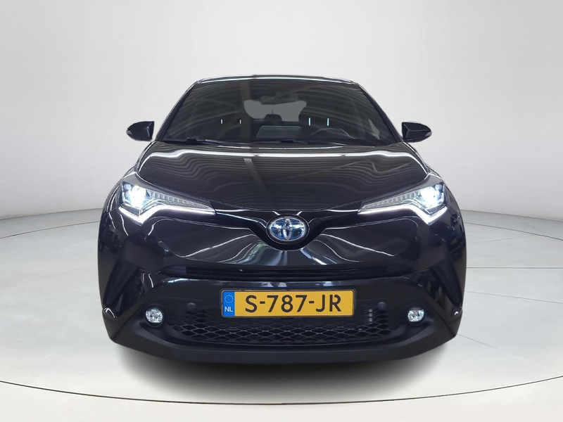 Foto van Toyota C-HR