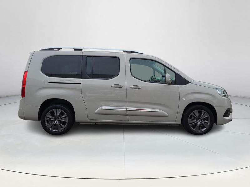 Foto van Toyota PROACE CITY Verso