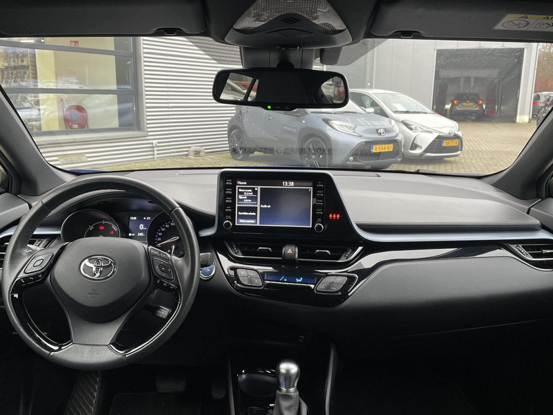 Foto van Toyota C-HR