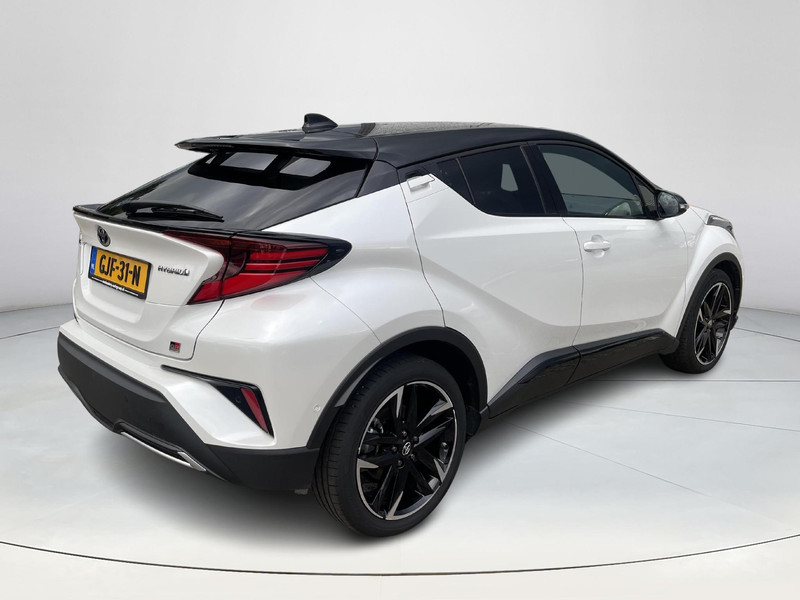 Foto van Toyota C-HR