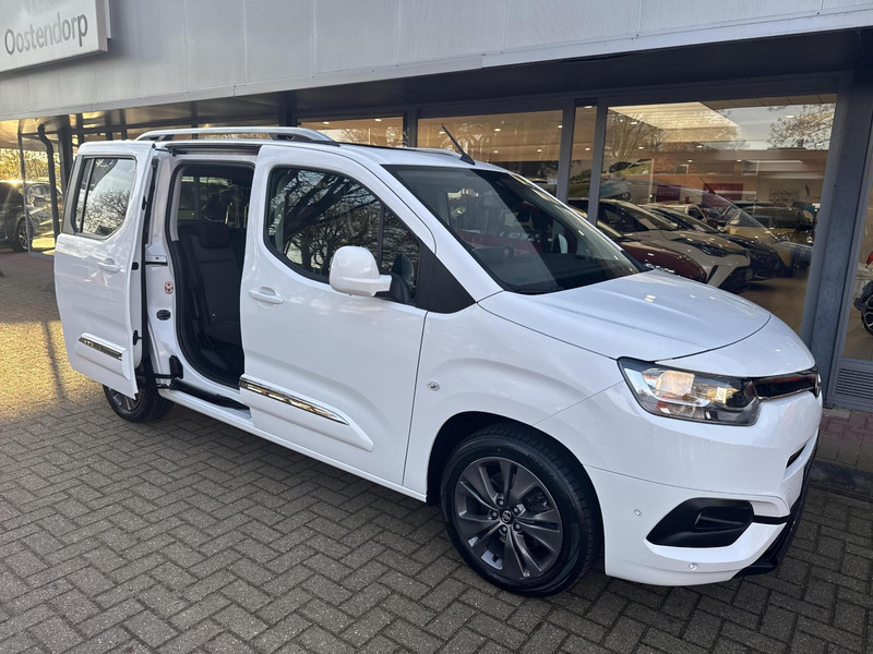 Foto van Toyota PROACE CITY Verso