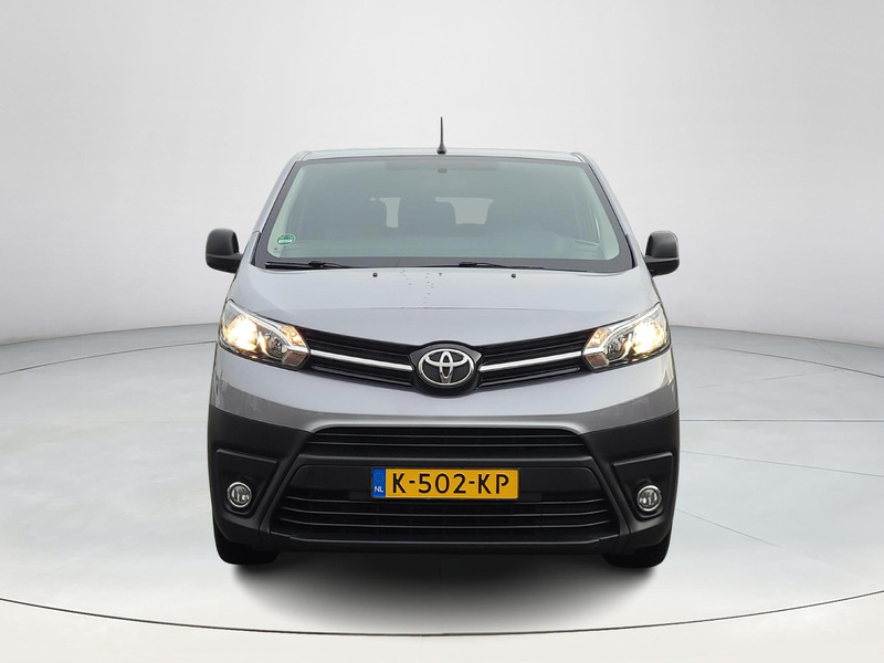 Foto van Toyota Proace Shuttle