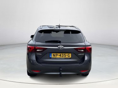 Foto van Toyota Avensis Touring Sports