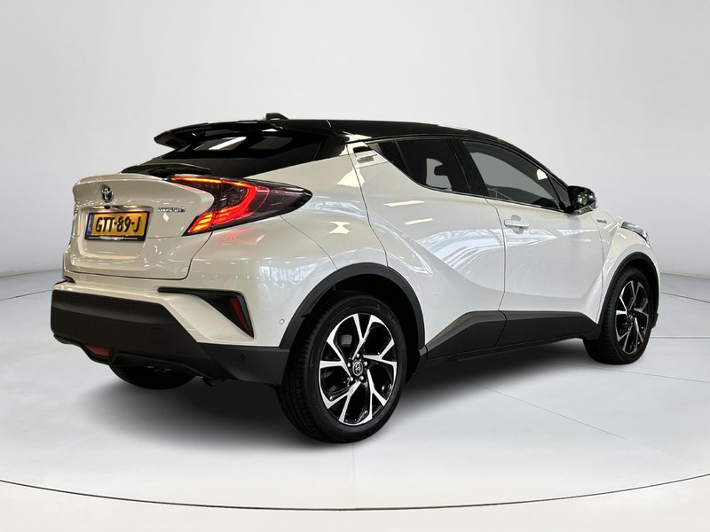 Foto van Toyota C-HR