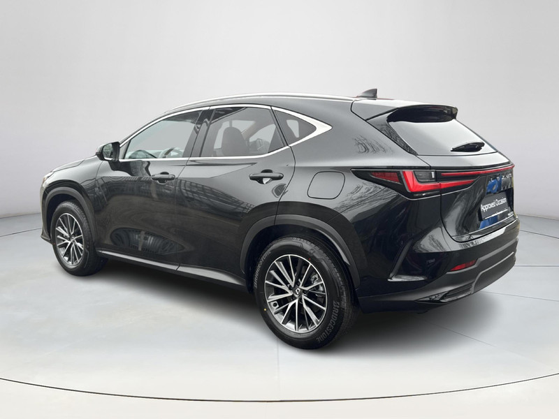 Foto van Lexus NX