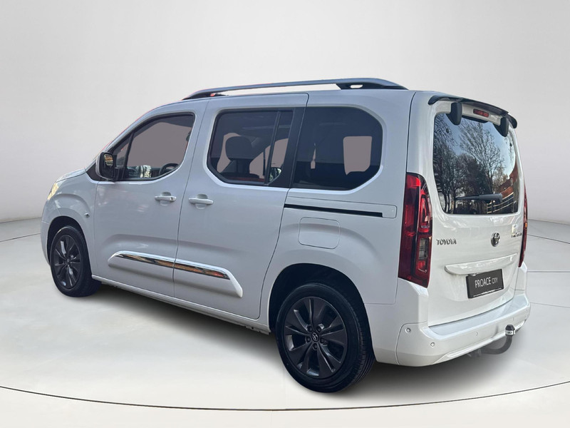 Foto van Toyota PROACE CITY Verso