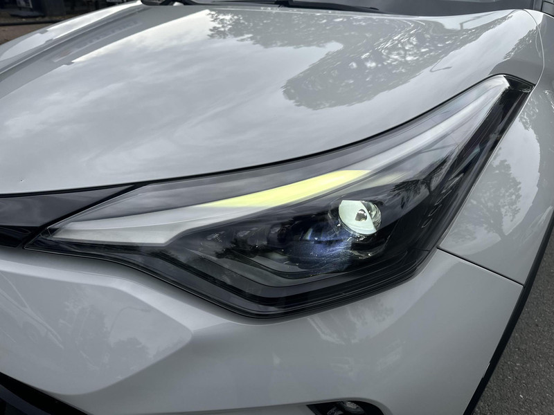 Foto van Toyota C-HR