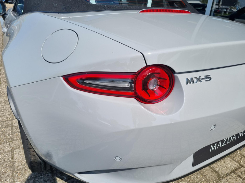 Foto van Mazda MX-5