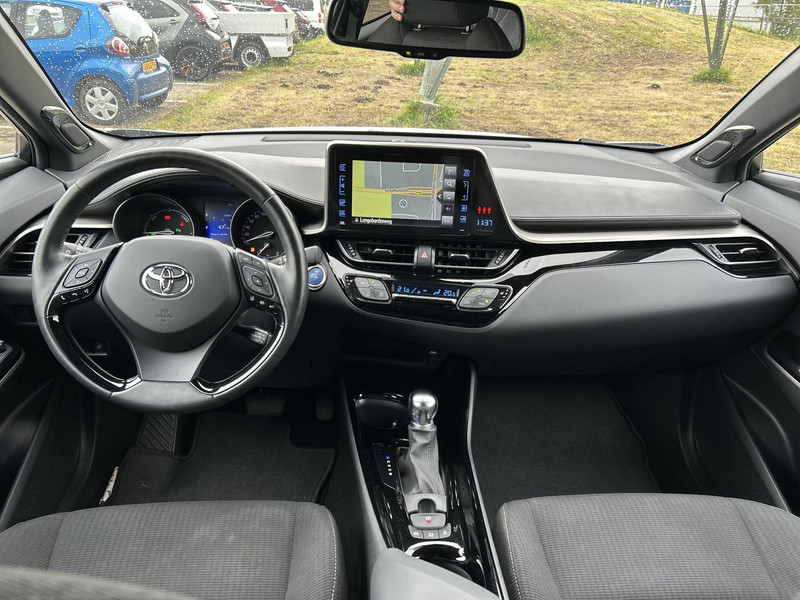 Foto van Toyota C-HR