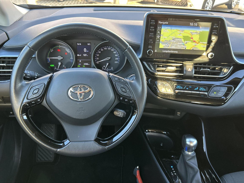 Foto van Toyota C-HR