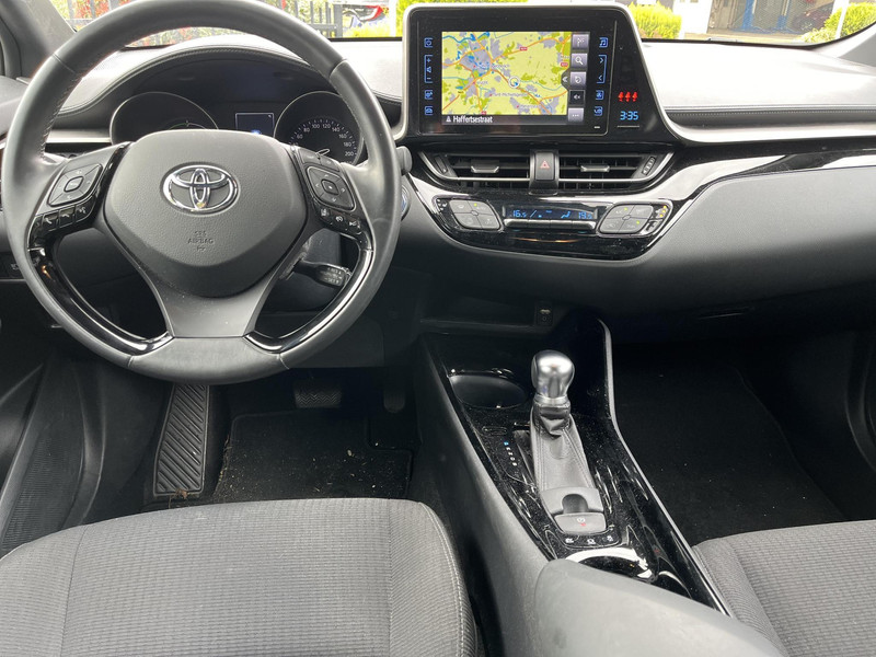 Foto van Toyota C-HR