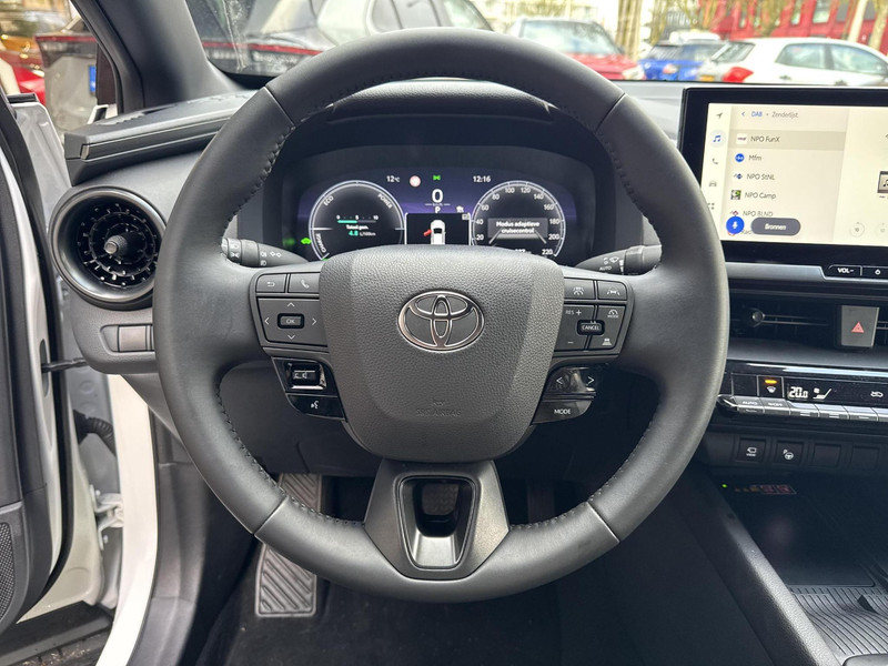 Foto van Toyota C-HR