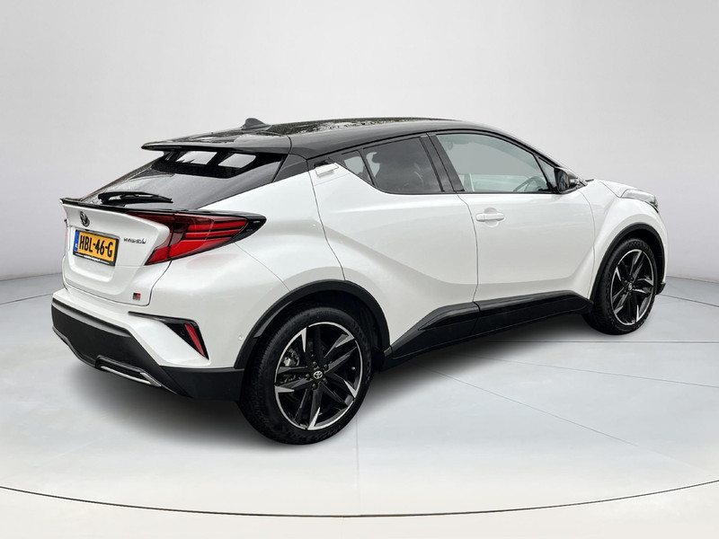 Foto van Toyota C-HR