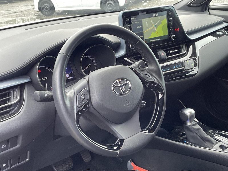 Foto van Toyota C-HR