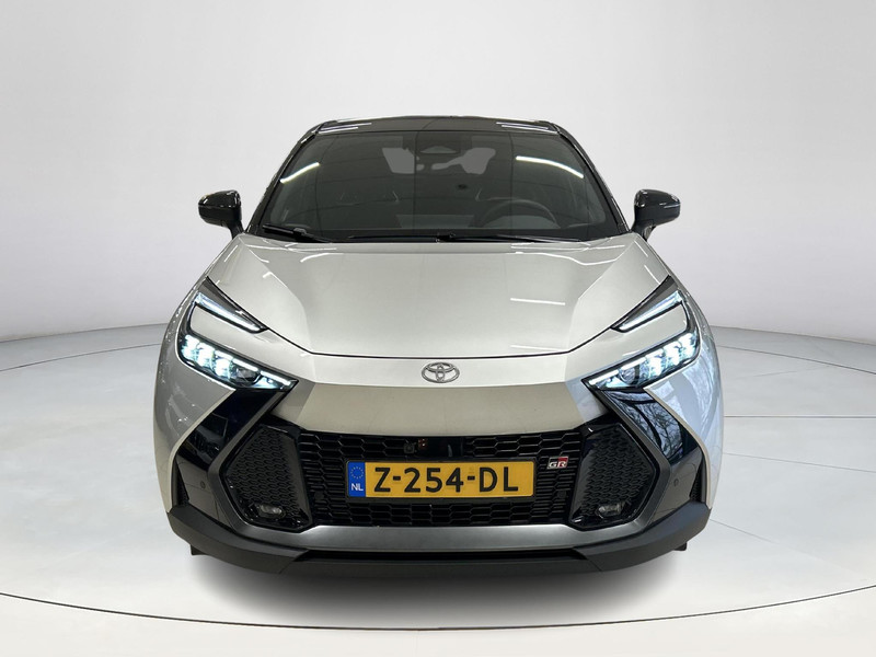 Foto van Toyota C-HR