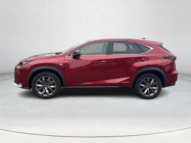 Foto van Lexus NX