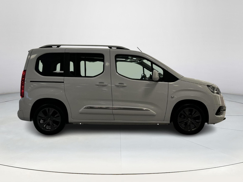 Foto van Toyota PROACE CITY Verso