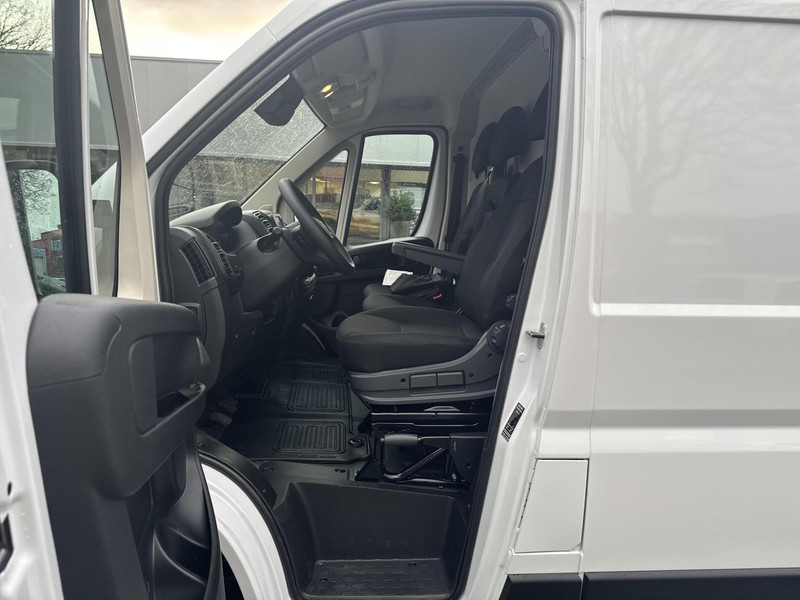 Foto van Toyota Proace MAX