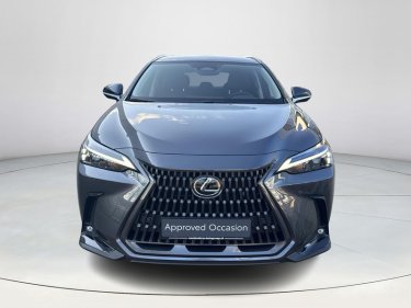 Foto van Lexus NX