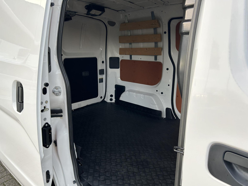 Foto van Nissan NV200