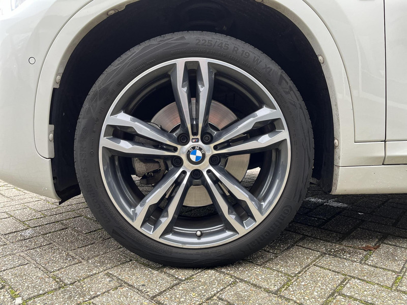 Foto van BMW X1