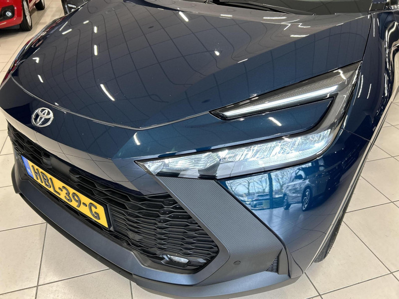 Foto van Toyota C-HR