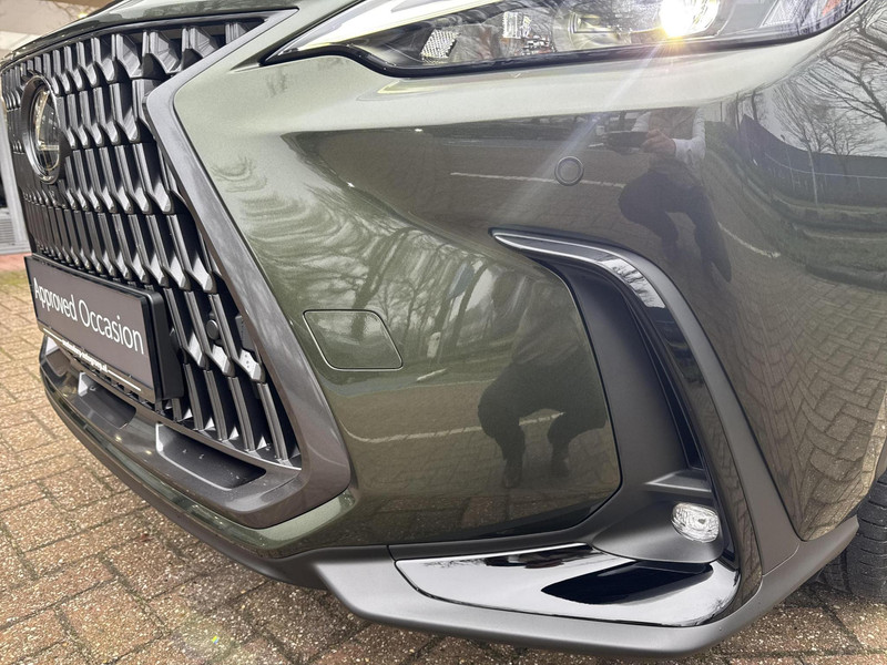 Foto van Lexus NX