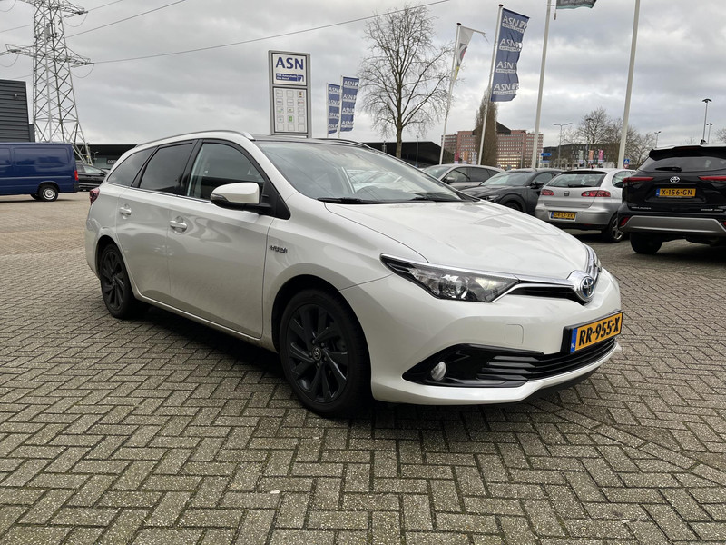 Foto van Toyota Auris Touring Sports