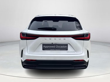 Foto van Lexus NX