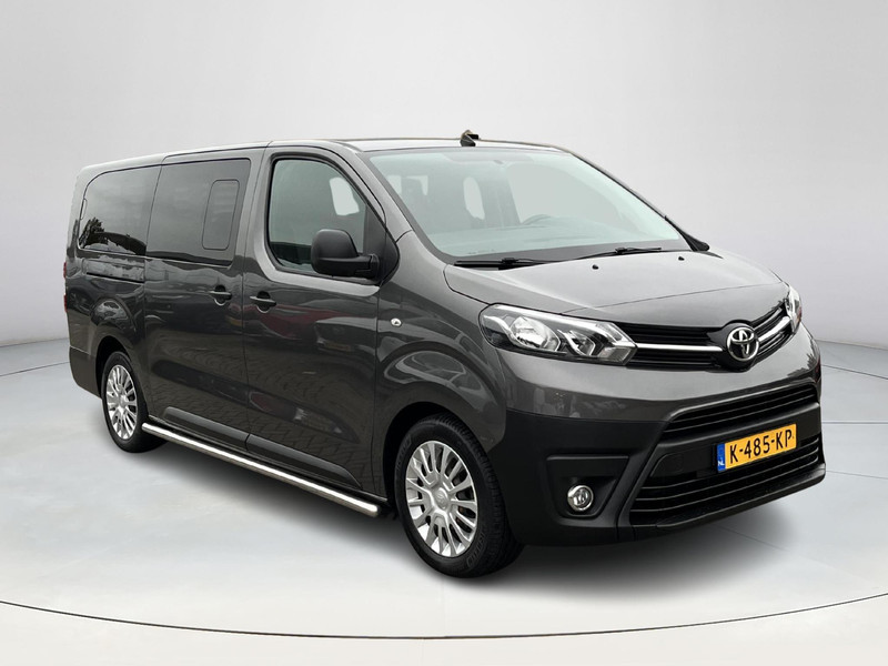 Foto van Toyota Proace Shuttle