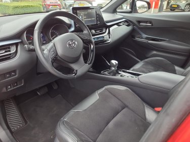 Foto van Toyota C-HR