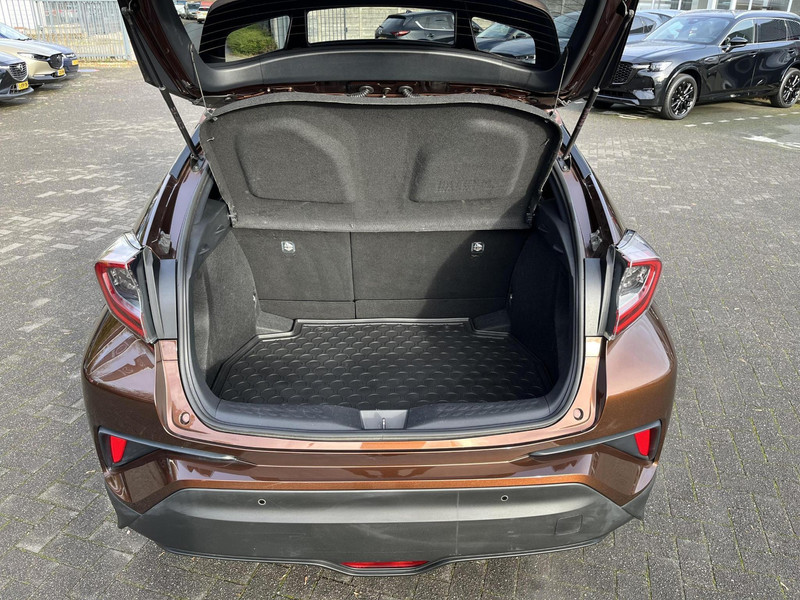 Foto van Toyota C-HR