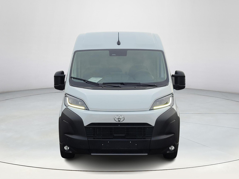 Foto van Toyota Proace MAX