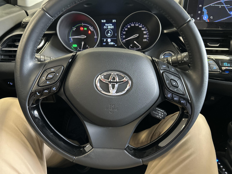 Foto van Toyota C-HR