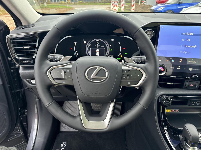 Foto van Lexus NX