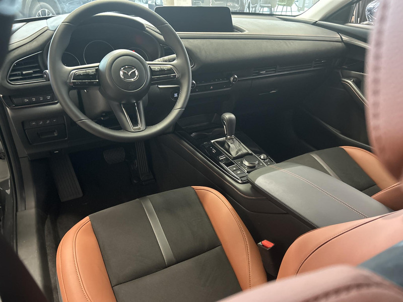 Foto van Mazda CX-30