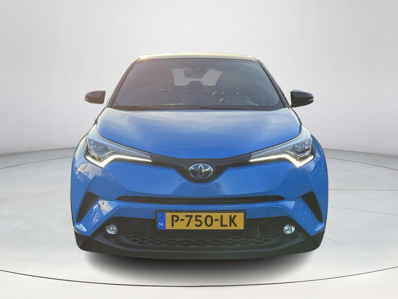 Foto van Toyota C-HR