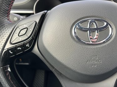 Foto van Toyota C-HR