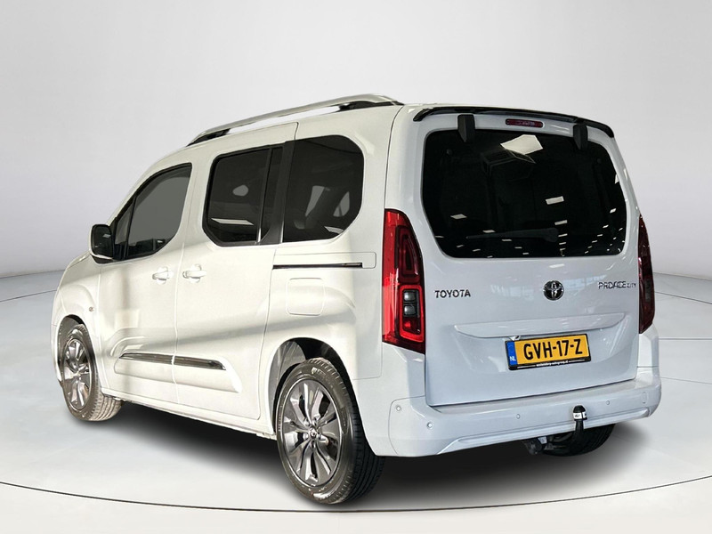 Foto van Toyota PROACE CITY Verso