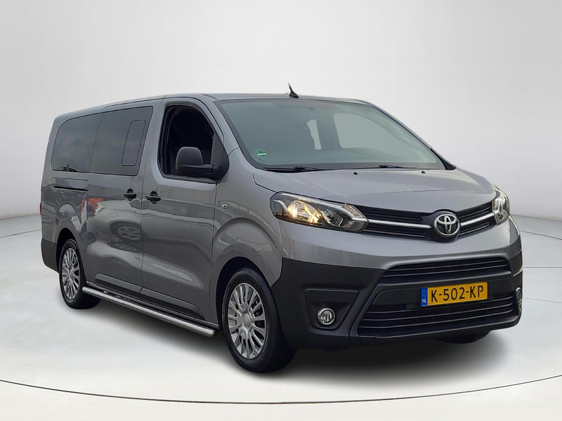 Foto van Toyota Proace Shuttle