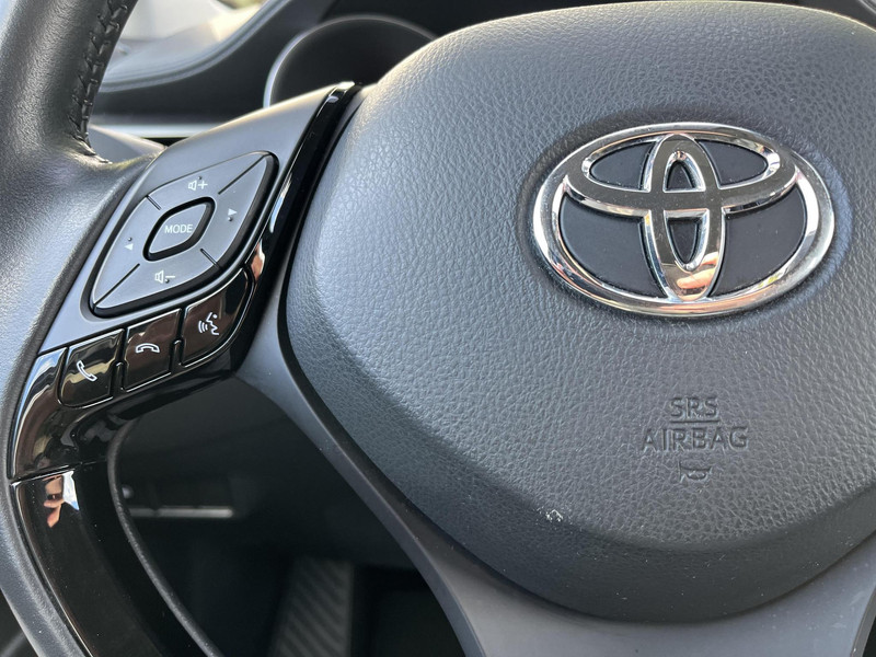 Foto van Toyota C-HR