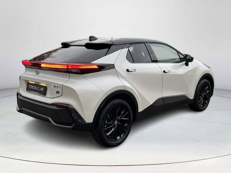 Foto van Toyota C-HR